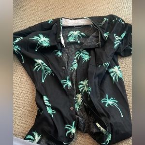 Men’s Hawaiian shirt